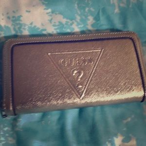 Guess wallet